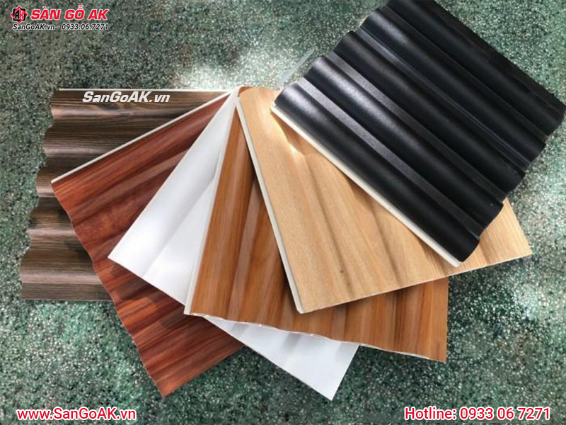 Tấm ốp lam sóng tròn vân gỗ đỏ cam